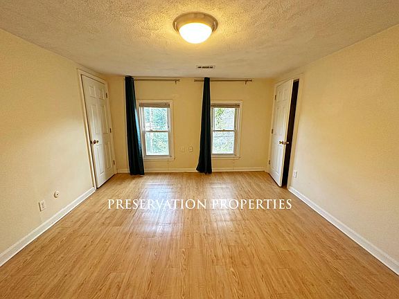 4th image of 195 Weston St