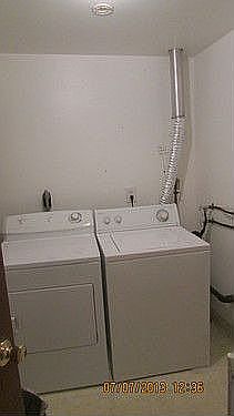 Common Area Washer Dryer