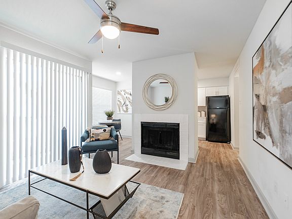5th image of 9200 N Normandale St #22-2202