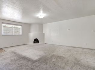1 bed, 2.0 bath, 842 sqft, $1,199, Albuquerque, NM 87102