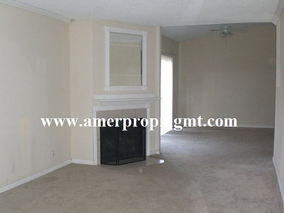 3rd image of 2386 S Whitney Blvd