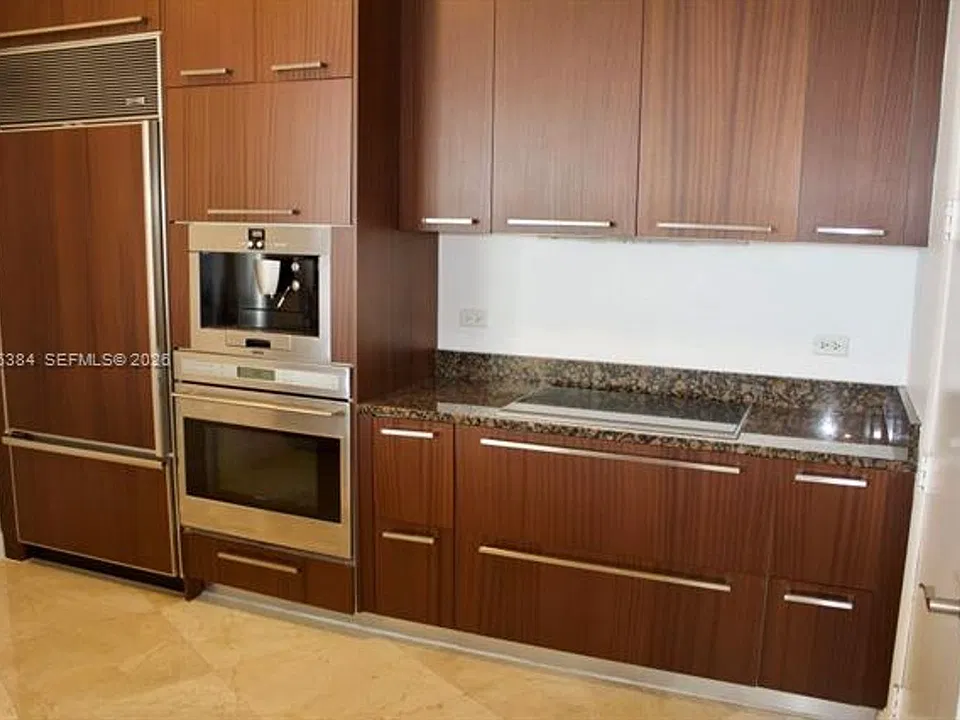 16001 Collins Ave #CU-2803