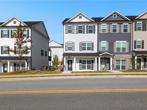 36 Nickel Dr #17, Newnan, GA 30265