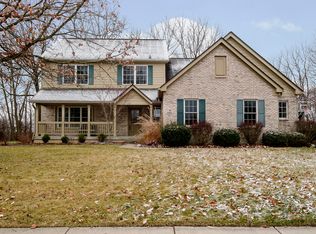 9463 Greenthread Dr, Zionsville, IN
