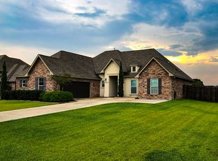 358 Kleinpeter Dr, Thibodaux, LA 70301
