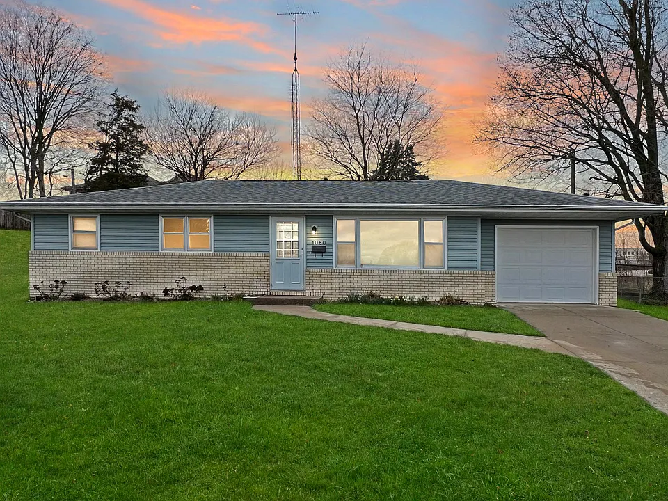 1080 Dunn Ct