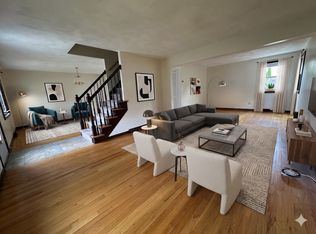 42 Dante Ave, Johnston, RI 02919