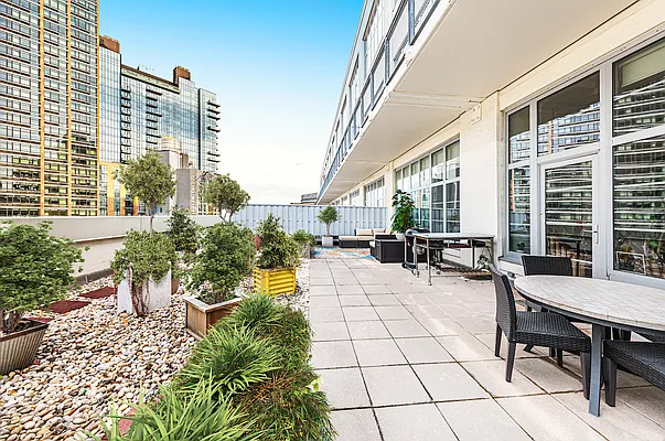 Rented by Corcoran | media 19