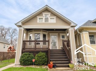 1009 S Ridgeland Ave, Oak Park, IL 60304