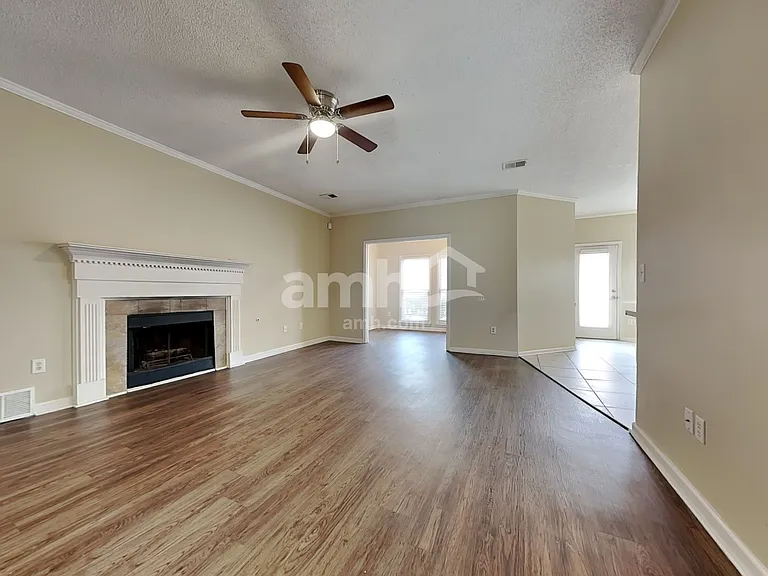 2713 Country Glade Cv N — Photo 8
