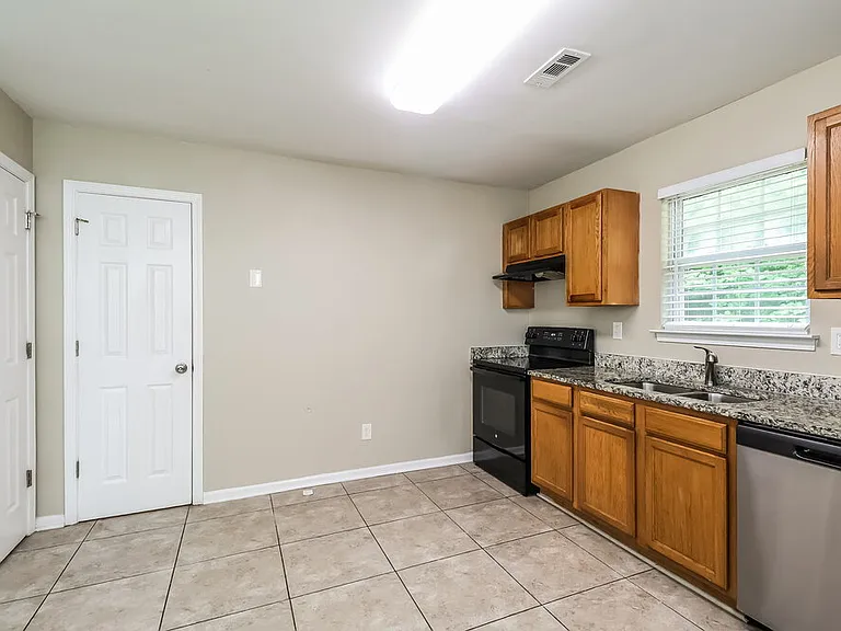 3239 Braden Dr — Photo 9