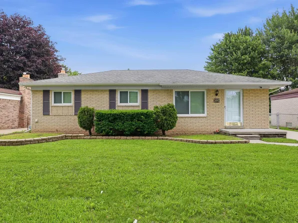 42654 Rutgers Dr, Sterling Heights, MI 48313