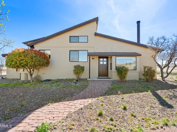 1445 S Table Mountain Road, Chino Valley, AZ 86323