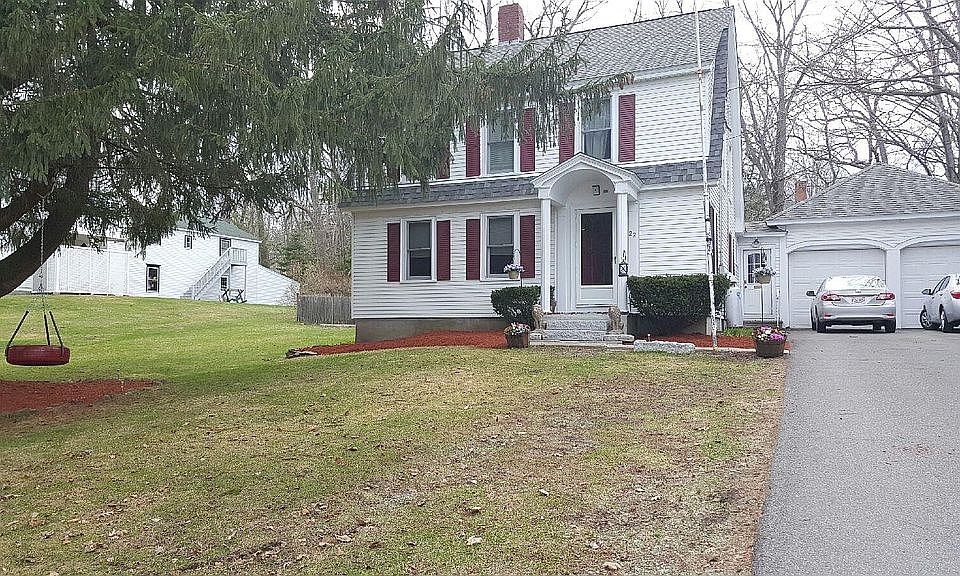 22 Crescent St, Derry, NH 03038 Zillow