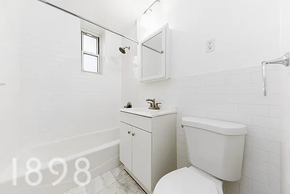 Rented by A&E Real Estate Management | media 12