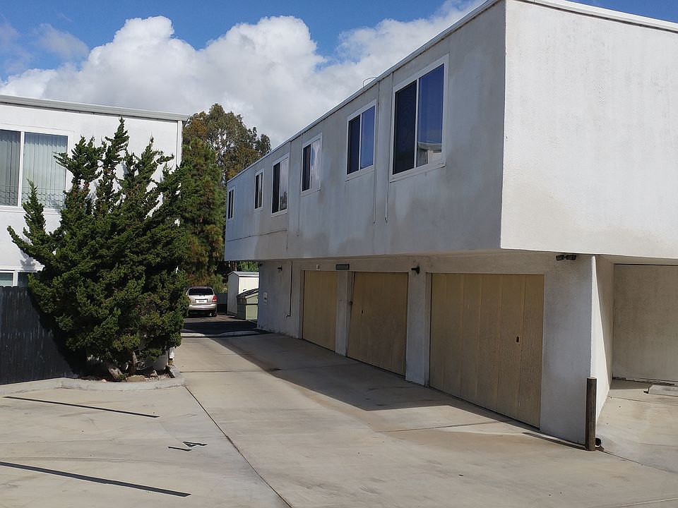 2nd image of 1340 Phillips Ln APT 3