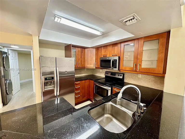 8215 SW 152nd Ave #G-304 — Photo 18