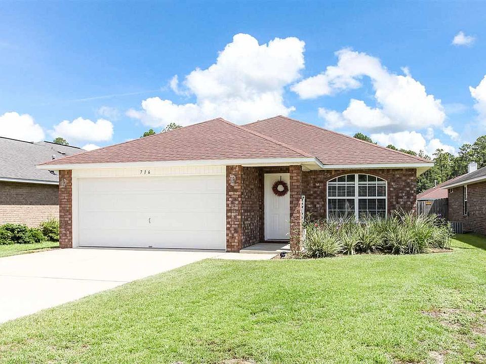 1st image of 716 Moye Ln