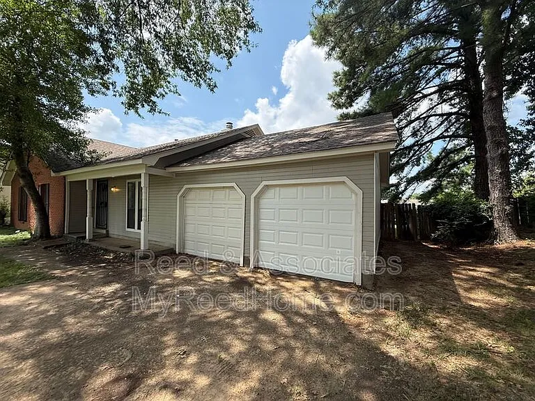 6556 Birch Hollow Dr — Photo 4
