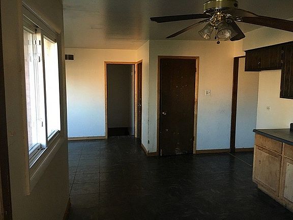 4th image of 1256 E 168th Pl