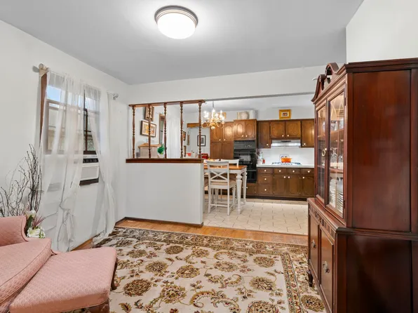 76 Jefferson Street image 15 of 36