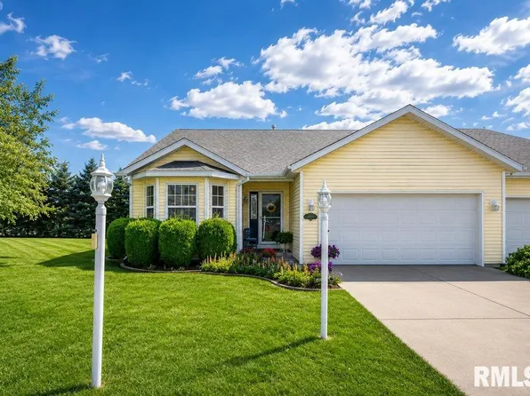 10802 N David Ct, Peoria, IL 61615