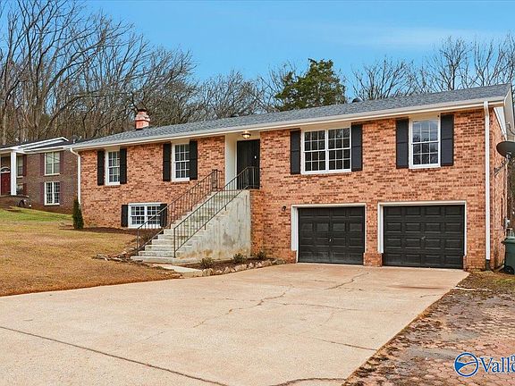 2nd image of 512 Bain Dr SE