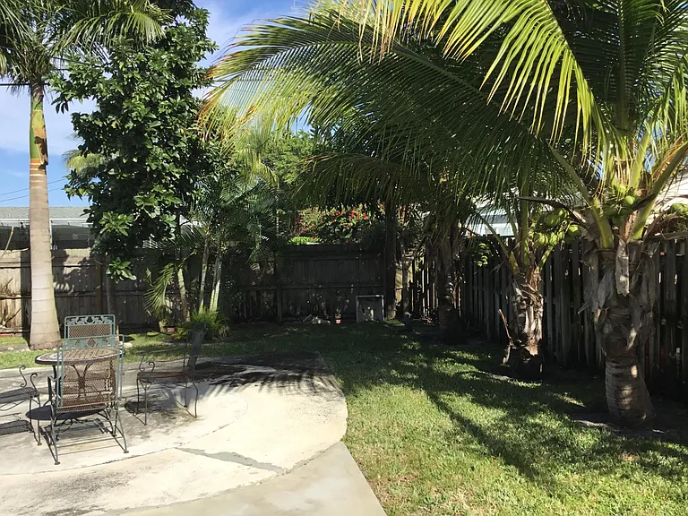 1277 W Camino Real — Photo 15