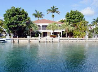 660 12th St, Key Colony Beach, FL 33051