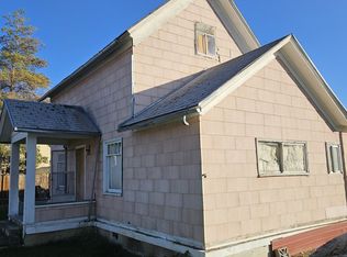 303 1st St, Fossil, OR 97830