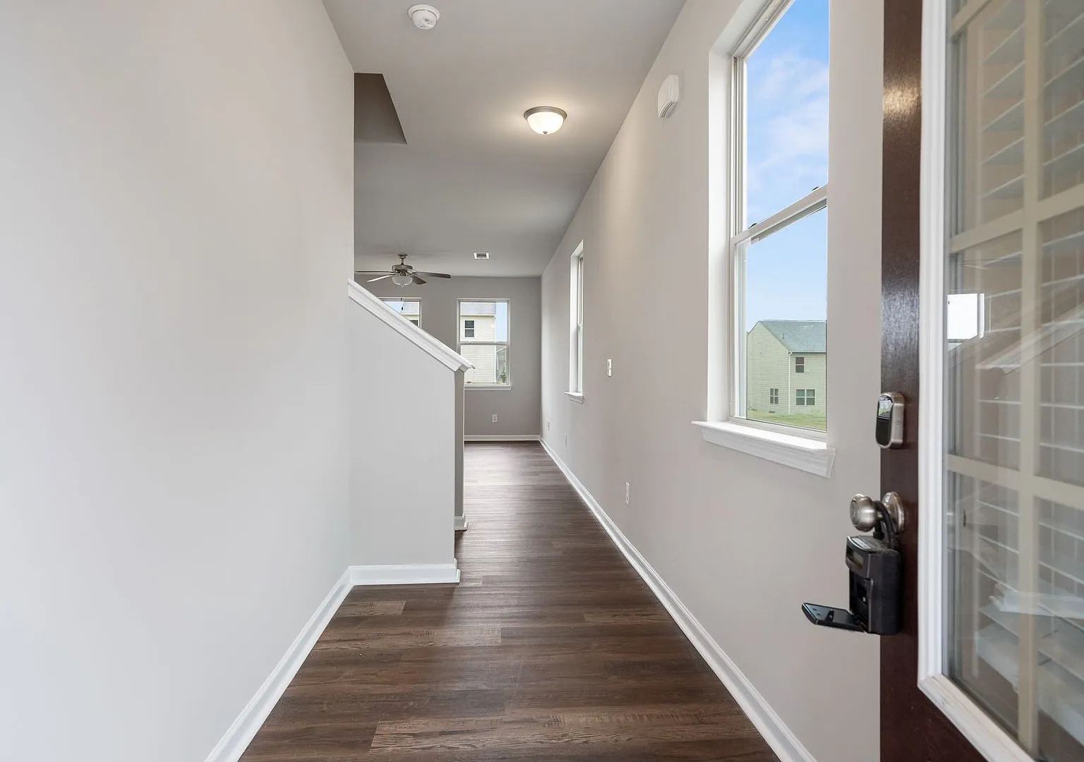 4 Bed 2.5 Bath Home in Gainesville! — Photo 2