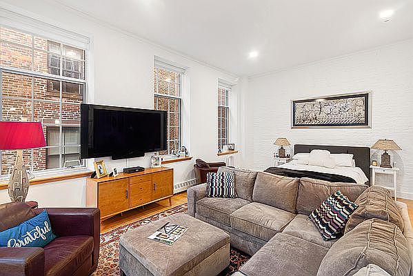 1st image of 130 Beekman St APT 2D