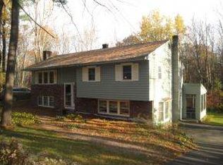 76 Jenkins Rd, Bedford, NH 03110