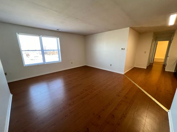 183 NW Washington Ave #A