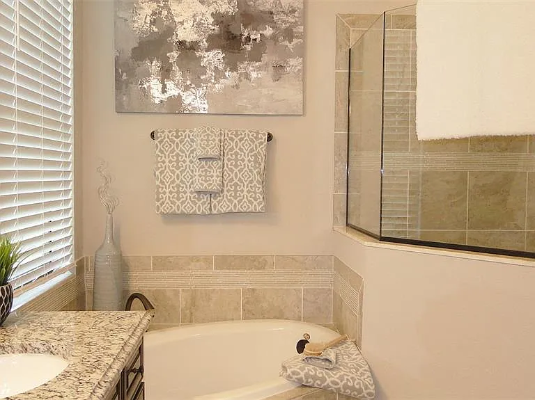 16808 Bwana Pl — Photo 31