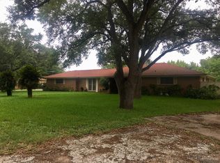 922 SW 9th St, Premont, TX 78375