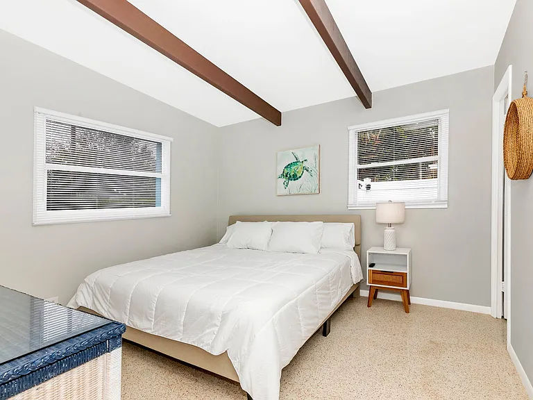 1502 Chandler Ave — Photo 20
