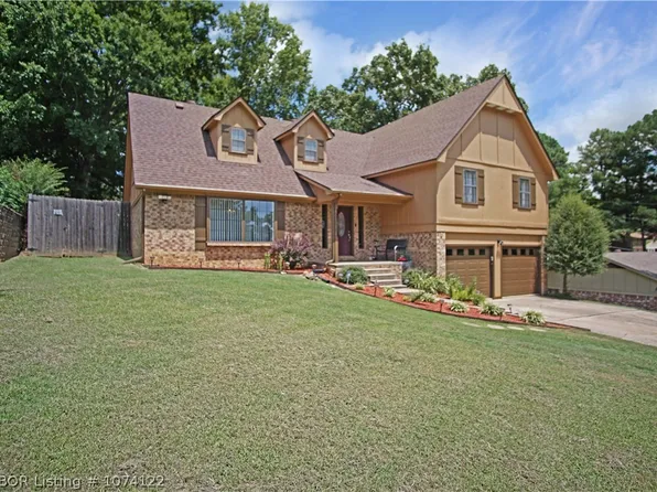 6811 S V St, Fort Smith, AR 72903