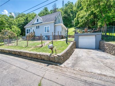42 Vine St, Canton, NC, 28716