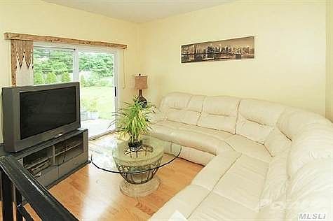 4th image of 286 Birchwood Park Dr