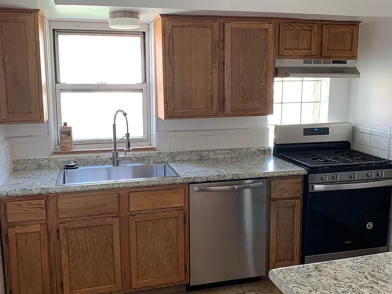49 Brighton Way #2S — Photo 1