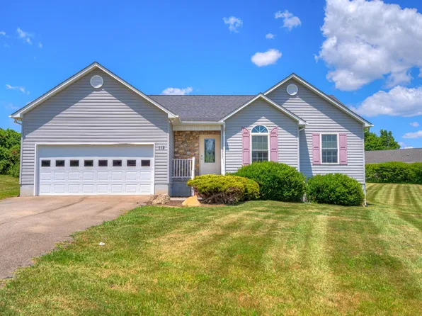 112 Mary Christina Way, Dublin, VA 24084