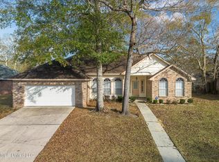 13588 Tara Hills Dr, Gulfport, MS 39503