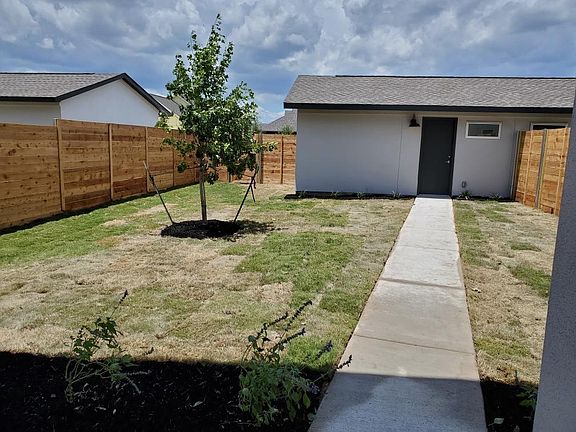 5th image of 8716 Whitter Dr #A