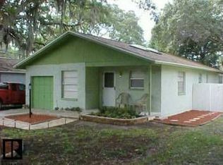 910 10th Ave SW, Largo, FL 33770
