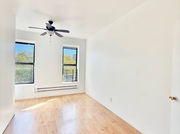 1842 Amsterdam Avenue image 3 of 6