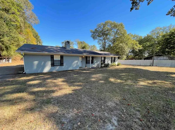 108 Firetower Rd, El Dorado, AR 71730