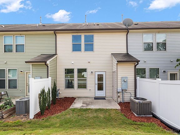 3rd image of 4205 Ginger Sprout Dr