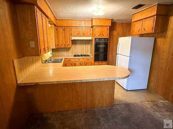 4th image of 207 W Greenfield Dr