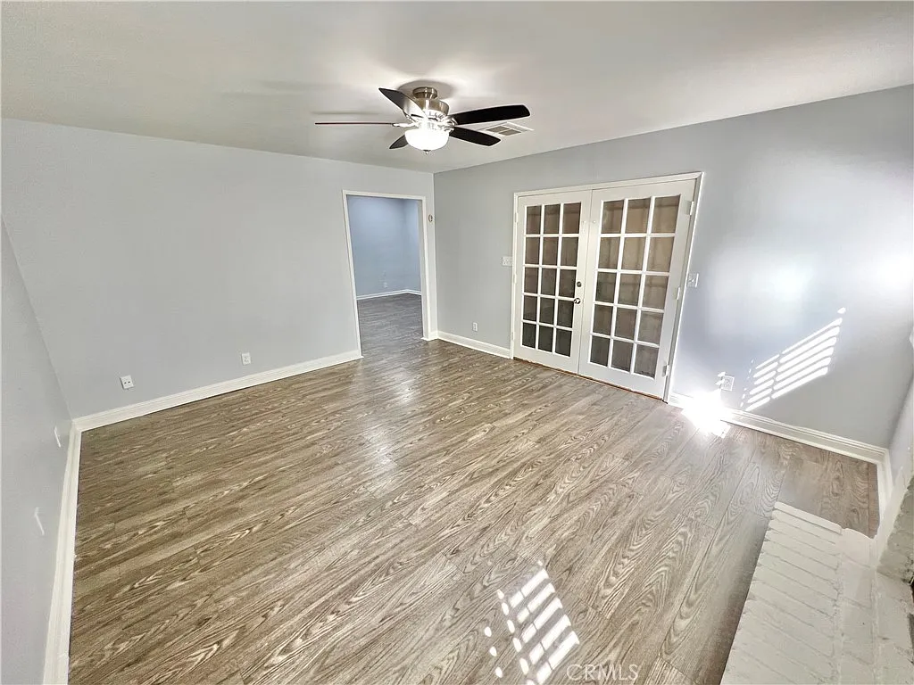 3 bed, 1396 sqft, $2,950 — Photo 4